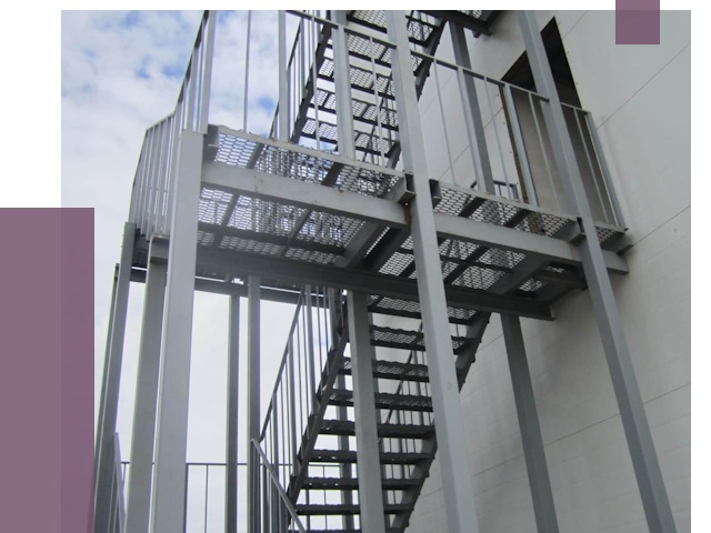 Монтаж пожарных лестниц в Карпинске от 7804 руб.