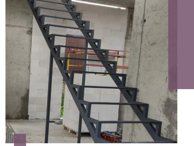 Демонтаж металлических лестниц в Карпинске быстро и безопасно