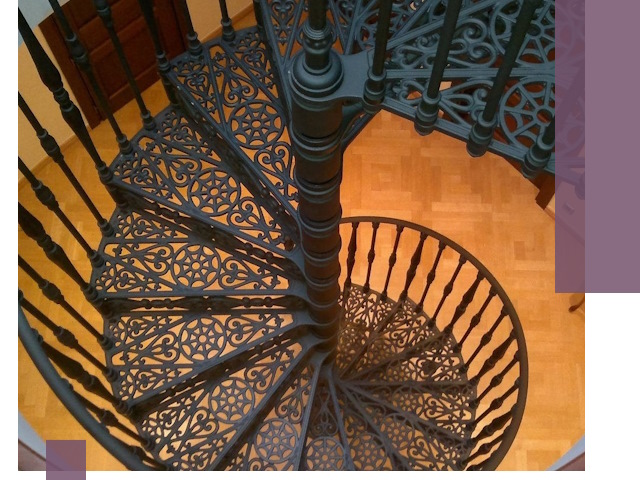 Винтовые лестницы под ключ в Карпинске: производство и монтаж