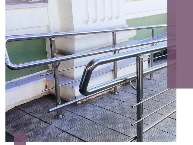 Ограждения пандусов из металла и нержавейки в Карпинске