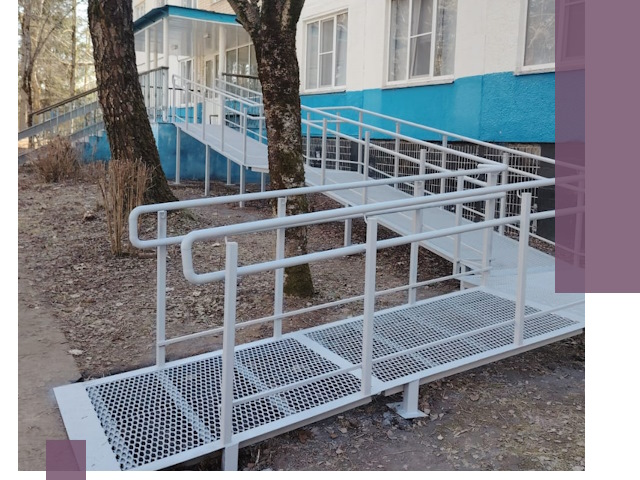 Пандусы под ключ в Карпинске: изготовление, монтаж и демонтаж
