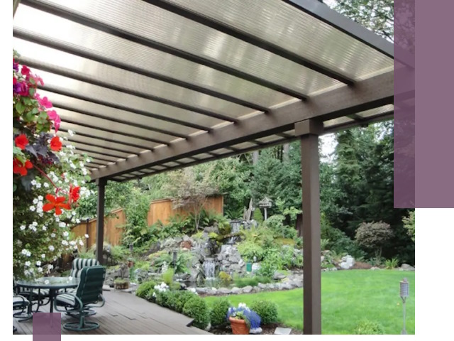 Навесы из поликарбоната под ключ в Карпинске быстро и надёжно