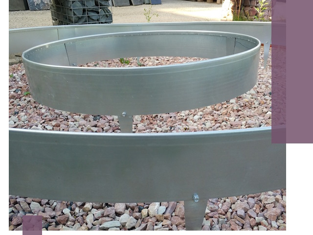 Нержавеющие бордюры под ключ в Карпинске — изготовление и монтаж