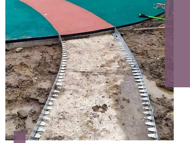 Металлические бордюры для дорожек в Карпинске — монтаж и изготовление