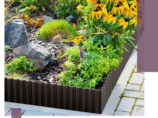 Металлические бордюры для клумб в Карпинске — производство и монтаж